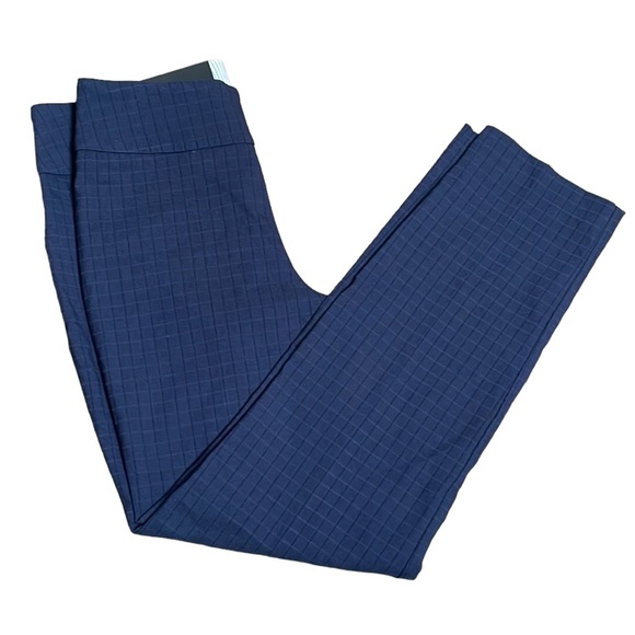 S.C.&CO Women’s Capri pants - Picture 3 of 3